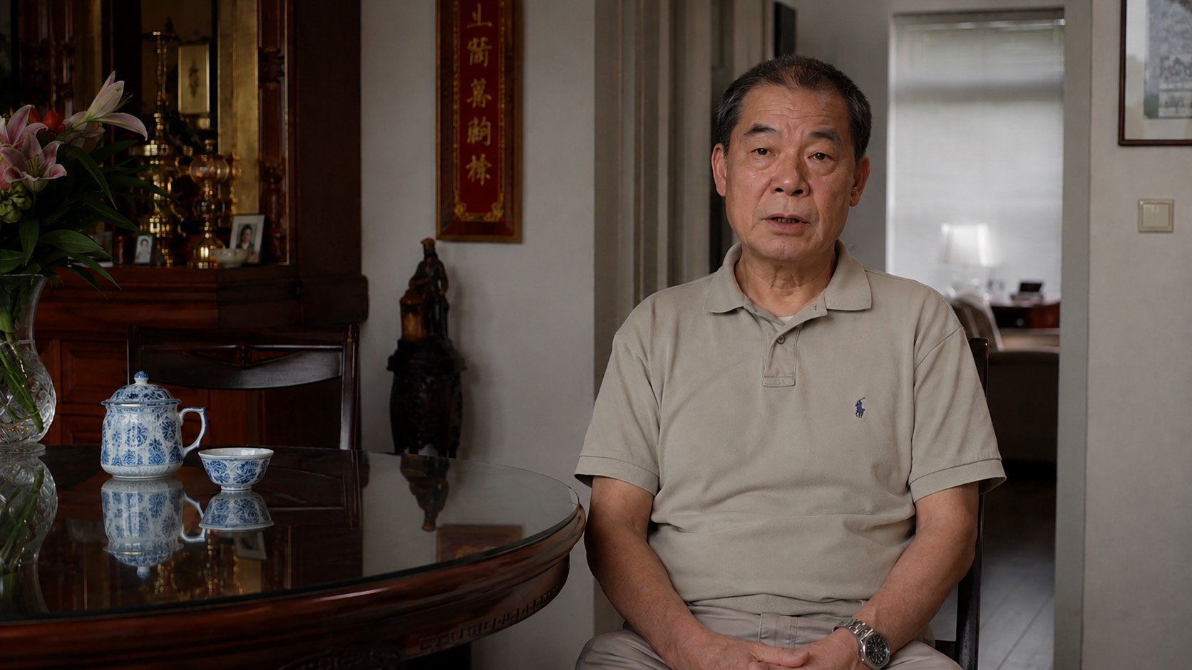 AI 示意圖:家人在飯桌旁講故事